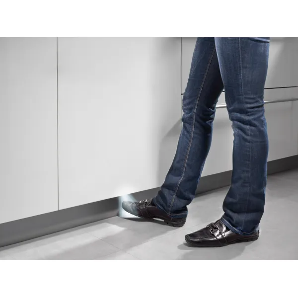 Electronic strike, Libero® 3.0 with sensor in plinth area