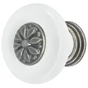 Furniture knob, Traditional