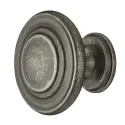 Furniture knob, Traditional
