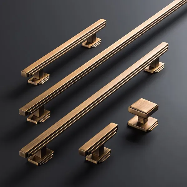 Rankenėlė Fitzrovia CC320mm, L400mm, šlifuotas bronza