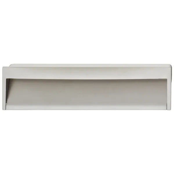 Rankenėlė įfrezuojama CC160mm, 173x18mm, šlifuota nikelis