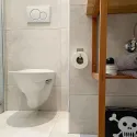 Laikiklis papildomas WC popieriui BASE klijuojamas 45x90x120mm, nerūdijančio plieno spalva