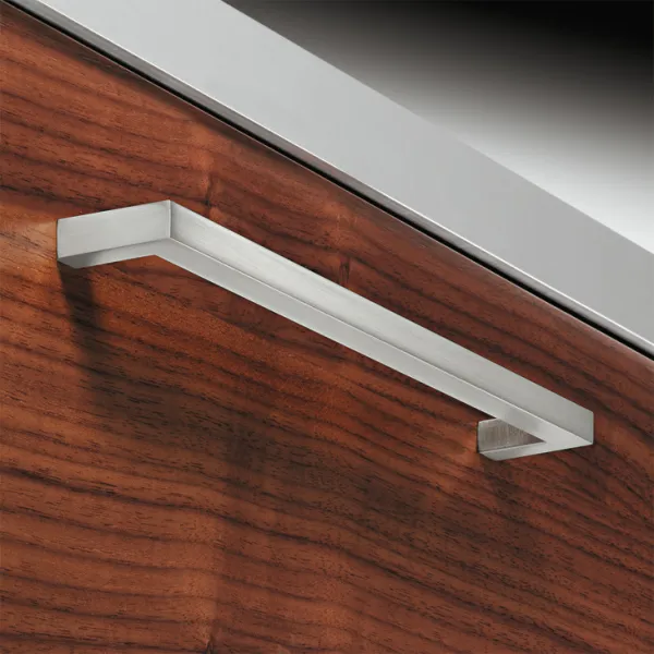 Furniture handle, D handle, zinc alloy, straight-edged 