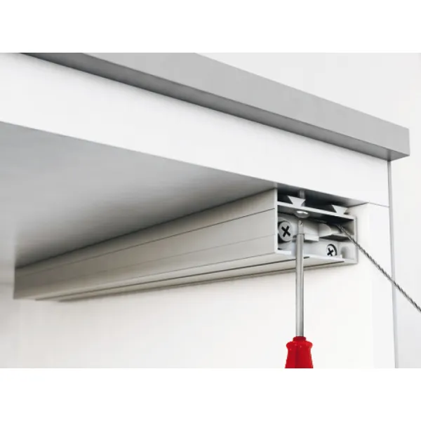 Flap stay, with pull cable, for flaps made from wood and with aluminium frame, with adjustable braki
